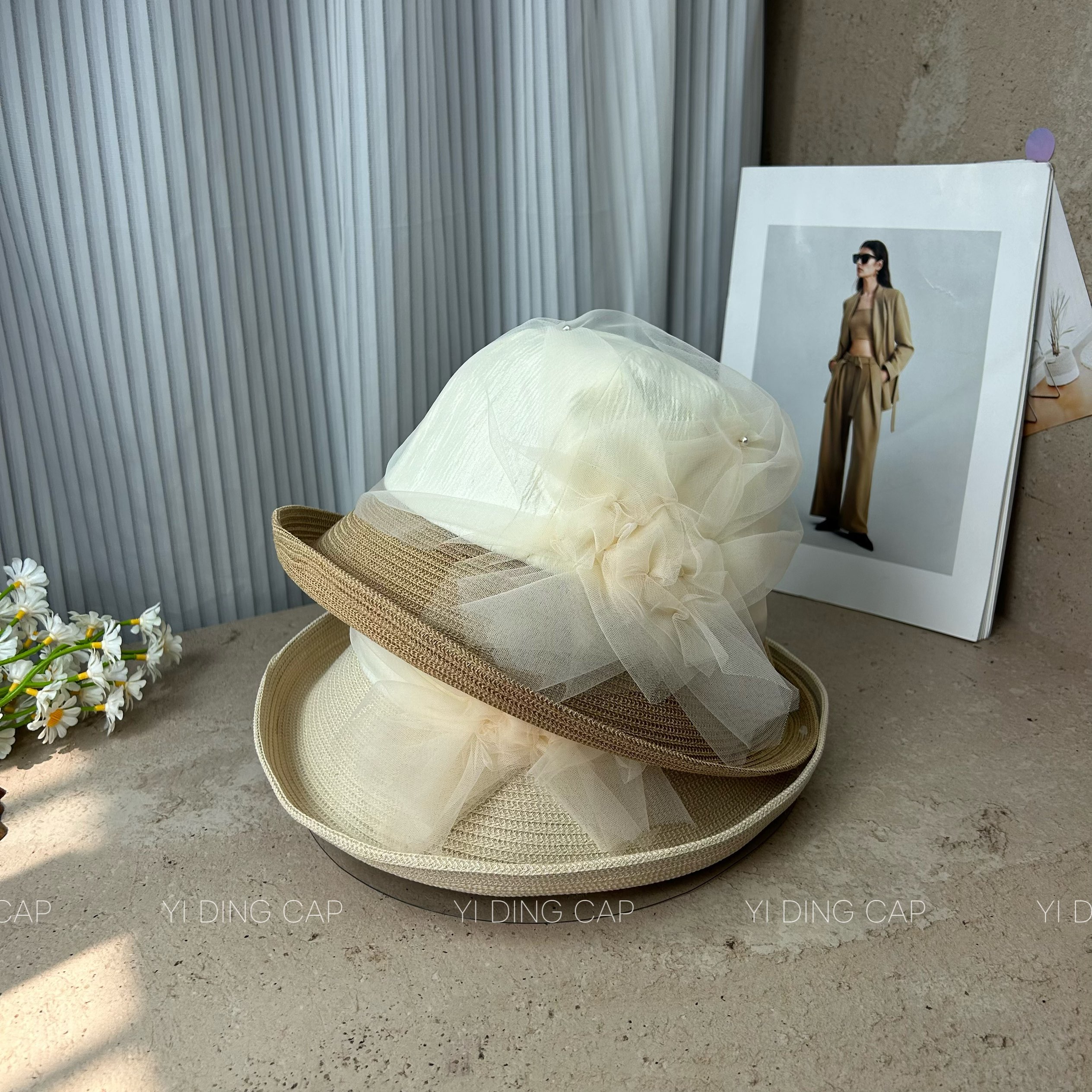夏季新款网纱花朵时装帽女士英伦复古卷边礼帽户外百搭遮阳防晒帽
