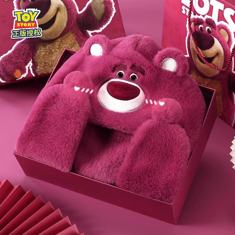 草莓熊生日礼物送礼可爱女孩