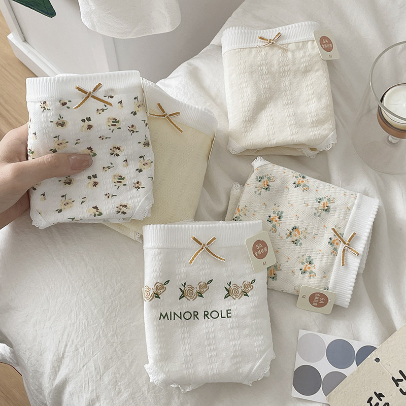 5A级全裤抑菌！日系小碎花甜美内裤女 纯棉中腰A类棉少女生三角裤,女士内衣/男士内衣/家居服,女三角裤,淘宝优惠券,粉丝福利购,淘宝优惠卷