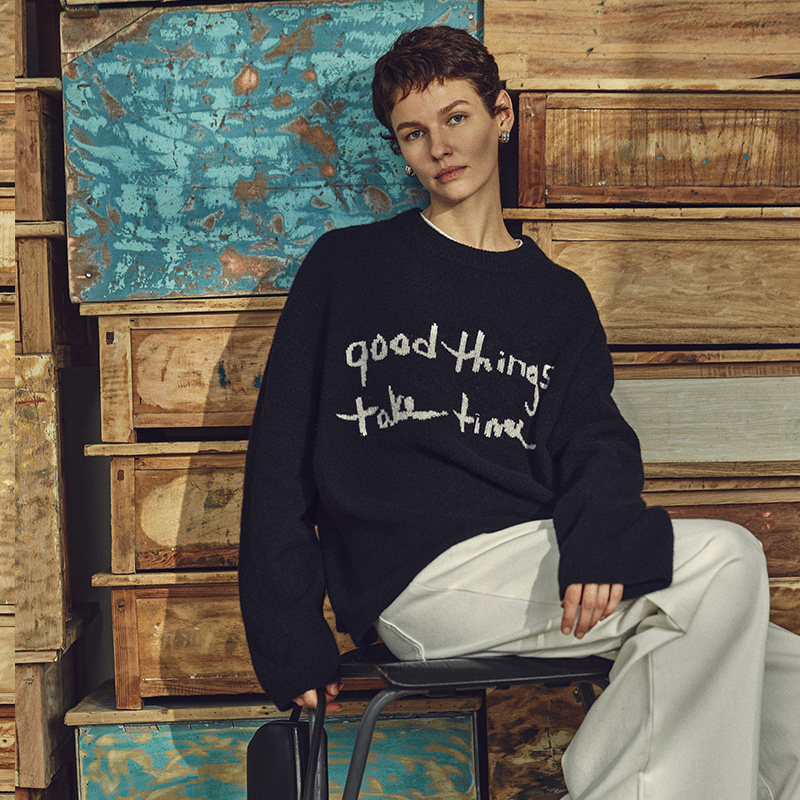 BLUEWEDIAN秋冬牦牛绒时尚提花圆领廓形加厚毛衣女慵懒针织衫