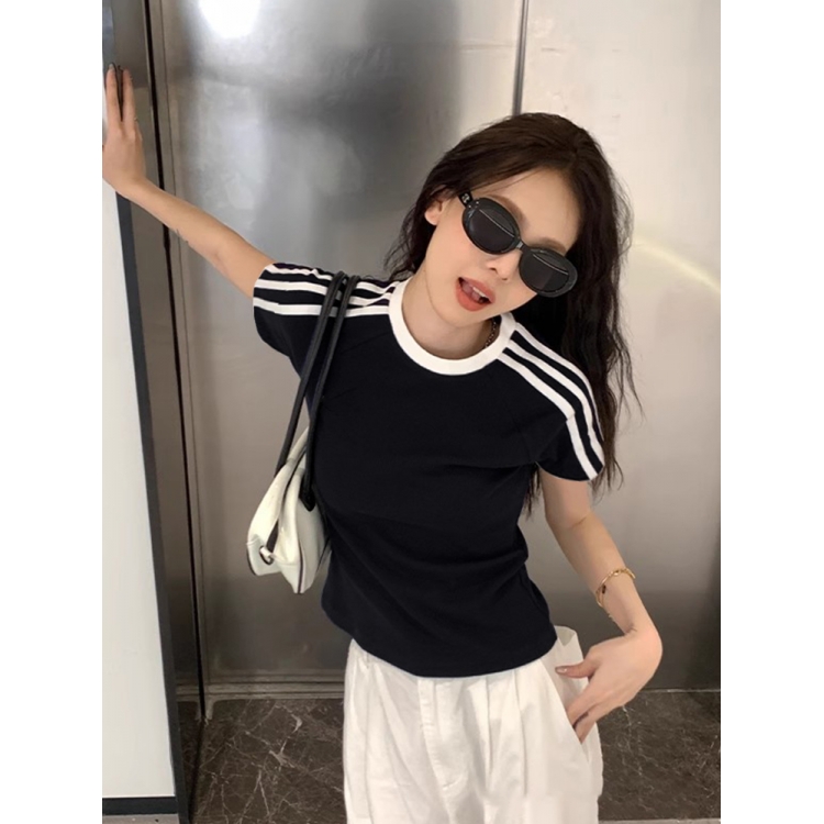 夏季新款三条杠圆领短袖女装显瘦