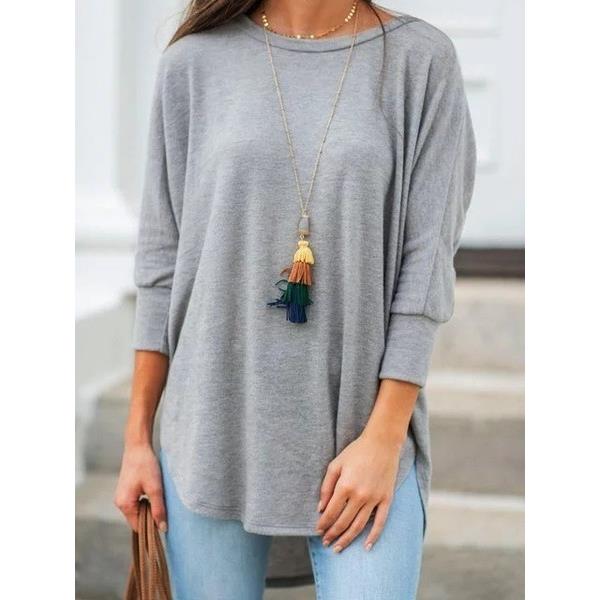 Loose three-quarter hem top T-shirt neck sleeve with round