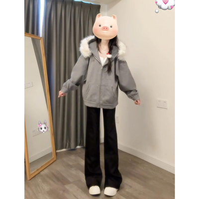 黑色直筒窄版加绒微喇叭牛仔裤女