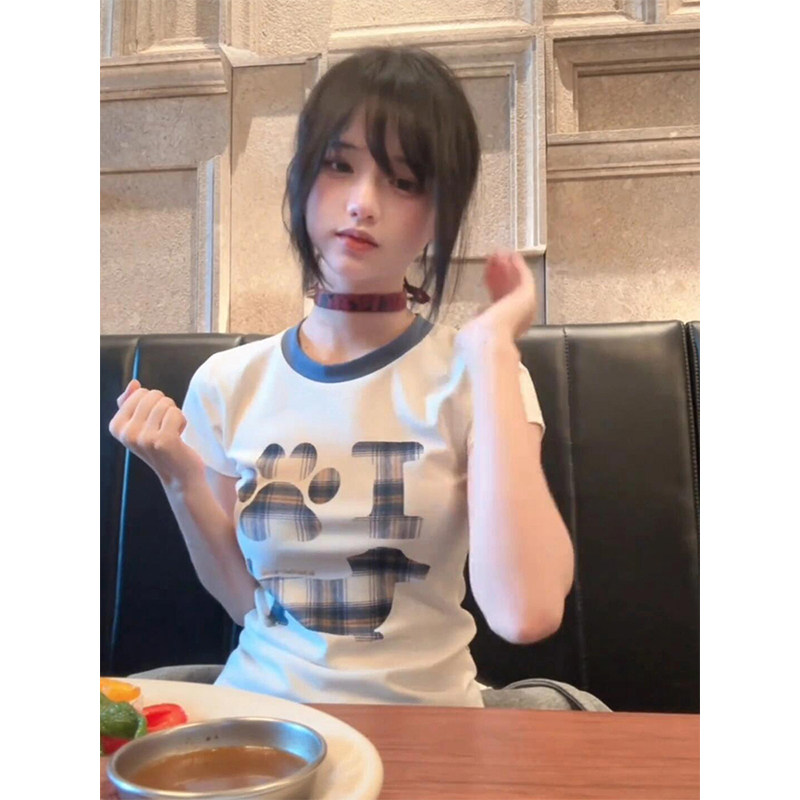潮牌玩味童趣学院风格纹小狗印花正肩短袖t恤女夏设计感修身上衣 - 实物图