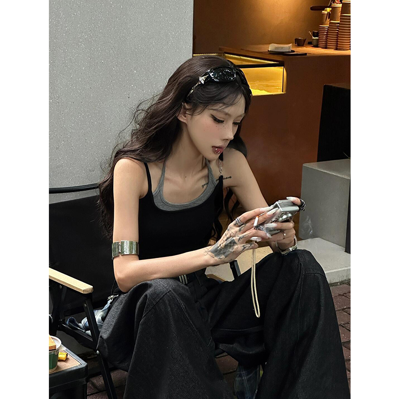 黑色无袖挂脖假两件吊带背心女夏