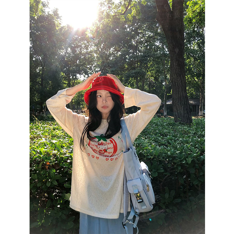 彩点番茄小猫防晒罩衫t恤女上衣