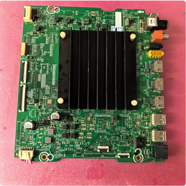 原装海信55E7G-PR0(BOM3)主板RSAG7.820.11821屏HD550Y3U72-L7K3