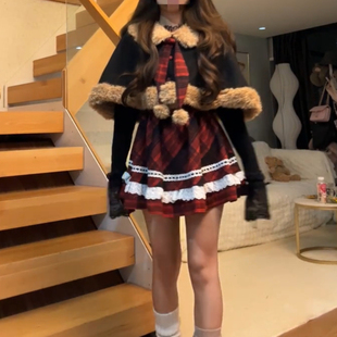 原创新款 纯欲风 辣妹撞色背带束腰衬衣蓬蓬裙套装