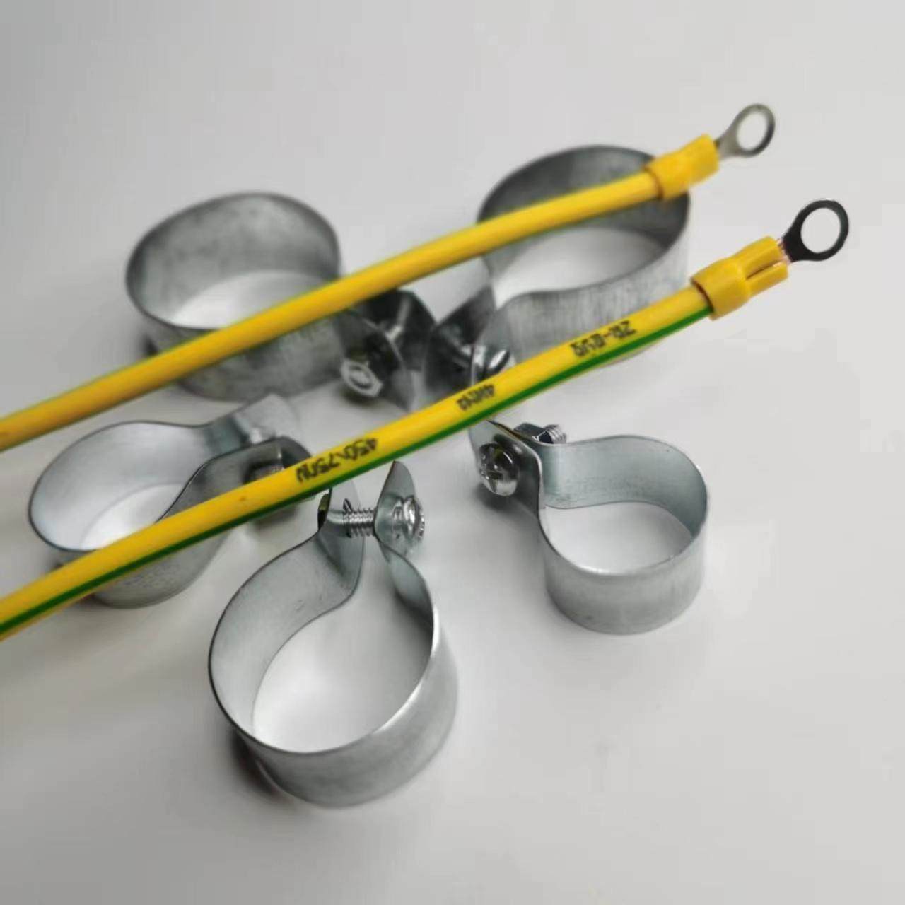 接地卡镀锌线管卡子管夹管箍水管卡kbg管铁管卡镀锌钢管专用