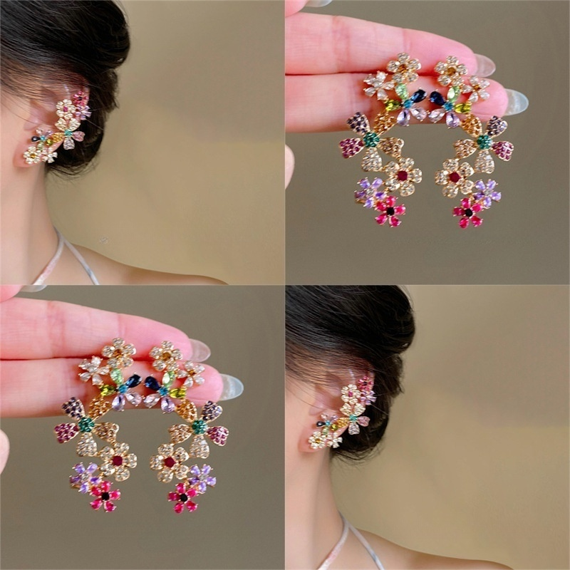 撞上彩虹！撞色花朵配飾