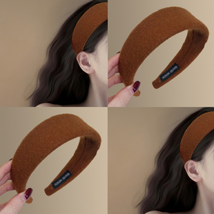 街巷咖啡~复古棕色毛呢宽款发箍女秋冬法式气质百搭头箍旅行发卡