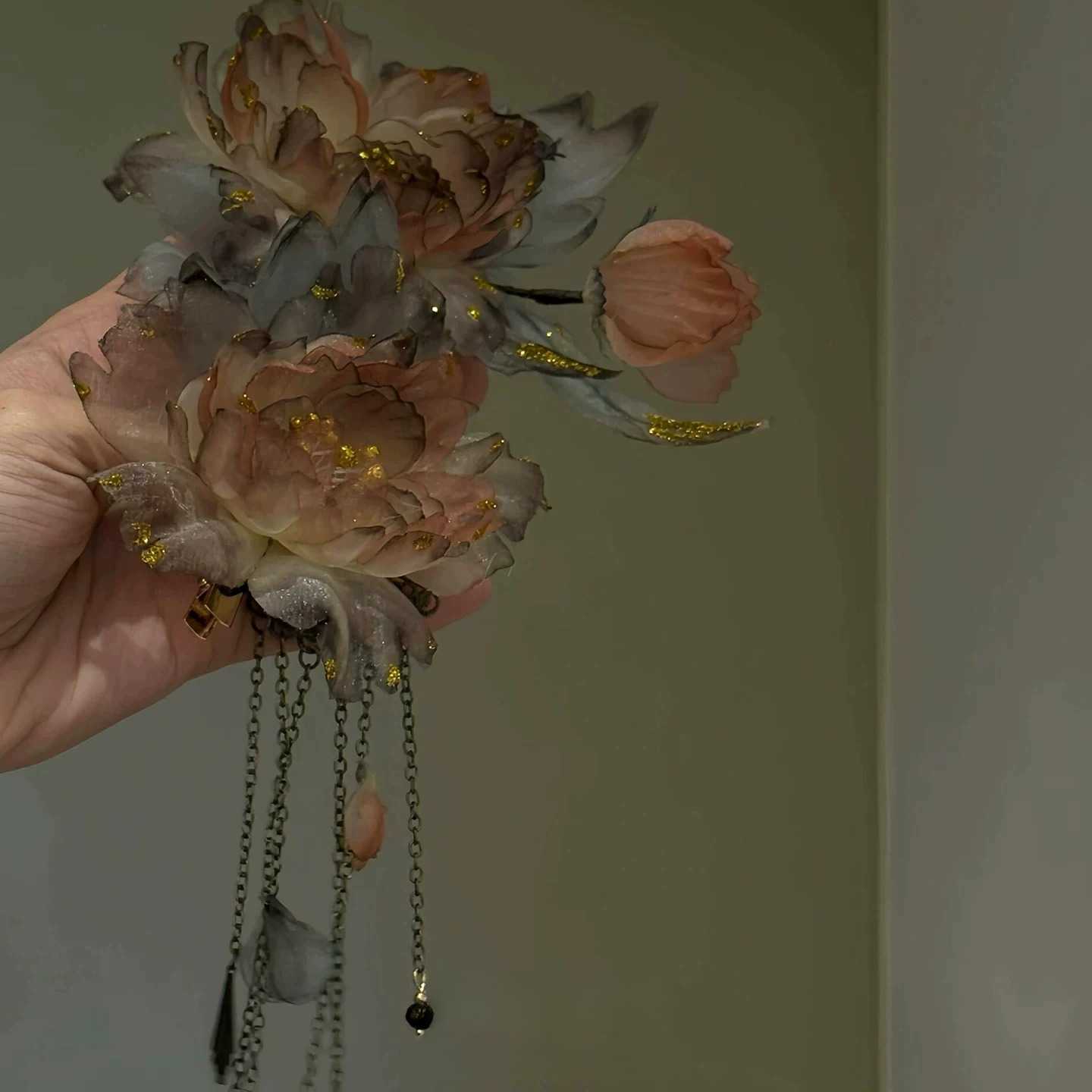 「木芙蓉」金棕色薄纱牡丹花对夹
