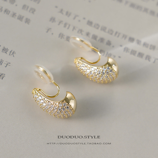高級(jí)感輕奢微鑲鋯石水滴耳環(huán)女無(wú)耳洞蚊香盤(pán)耳夾氣質(zhì)高檔時(shí)尚 耳飾