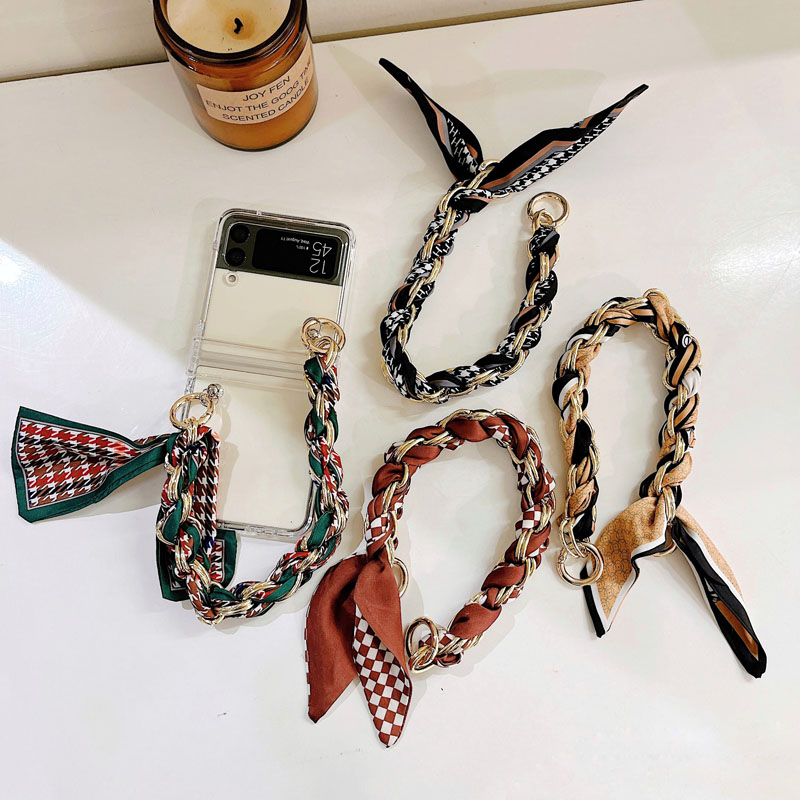 适用三星zflip5手机壳INS风复古波西米亚丝巾侧边全包硬壳保护套zflip 4壳折叠屏欧美手提短链腕带绳zflip3