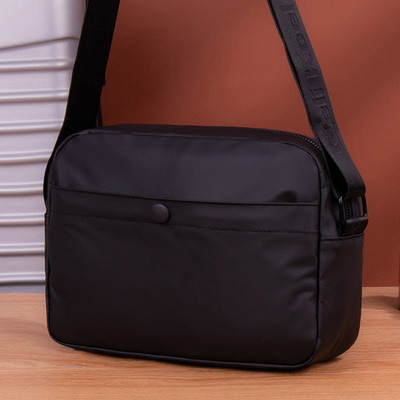 男士斜挎包2025新款大容量