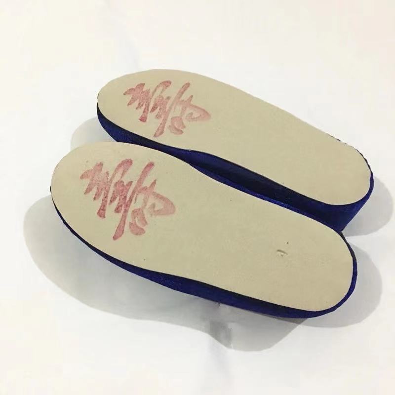 10祭祀用品男女布鞋烧纸用品纸钱黄纸上坟元宝纸衣服十月一寒衣节