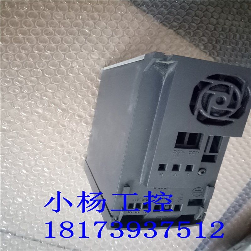 丹佛斯变频器0.75kW FC-051PK75S2E20H3 220V拆机现货 成色靓包好