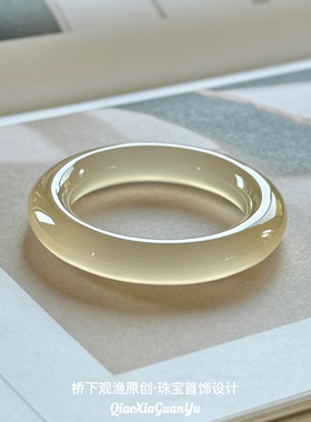 香槟金天然玉手镯女款冰种金丝玉