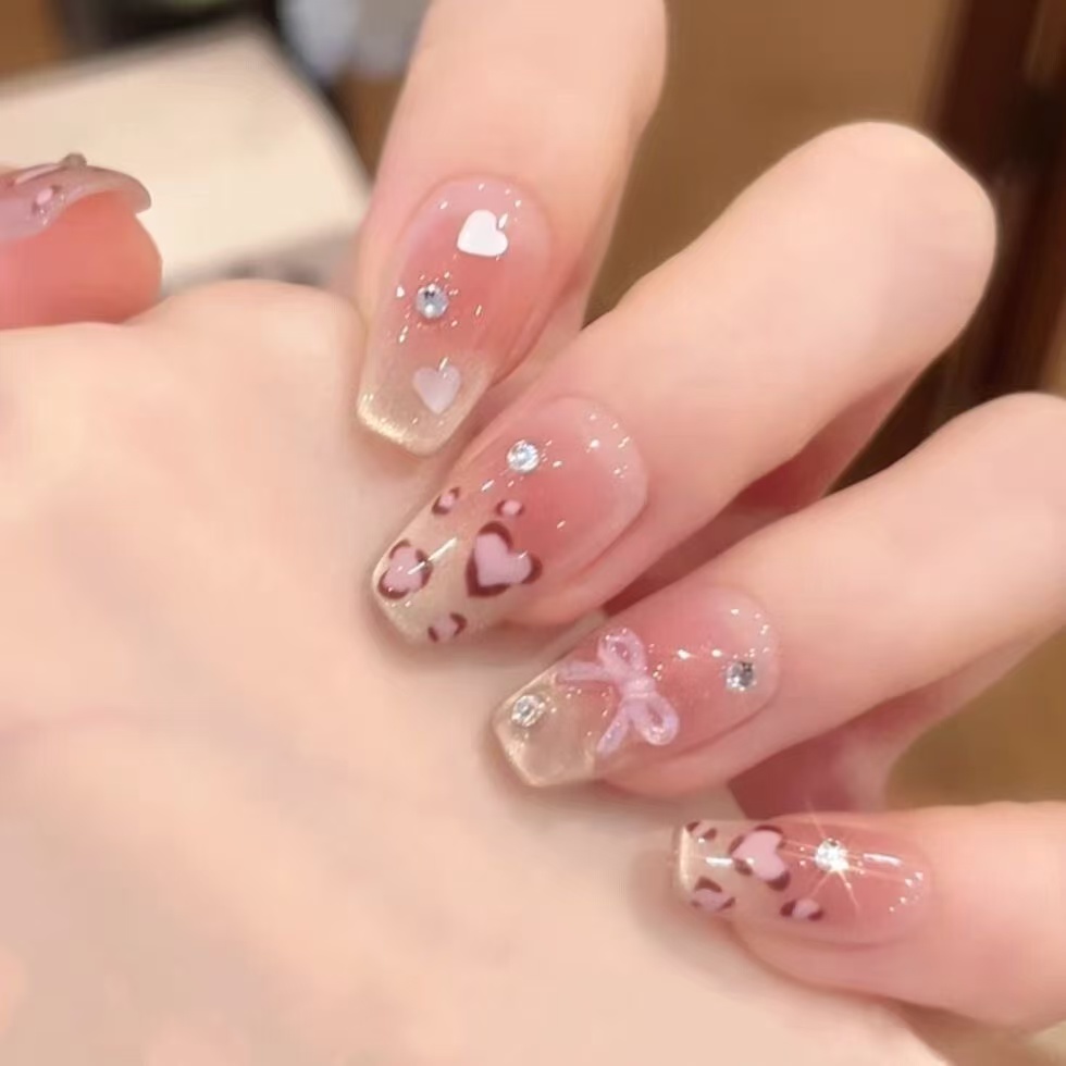 粉豹纹渐变法式显白手工穿戴甲