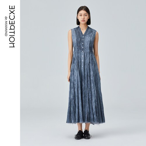 春夏款背心连衣裙收腰