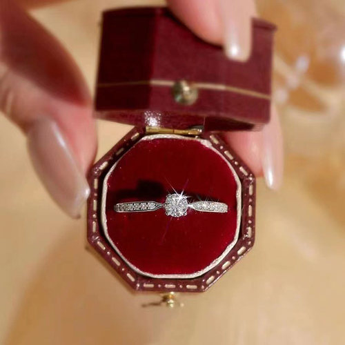 小红书同款莫桑石30分钻初心戒指