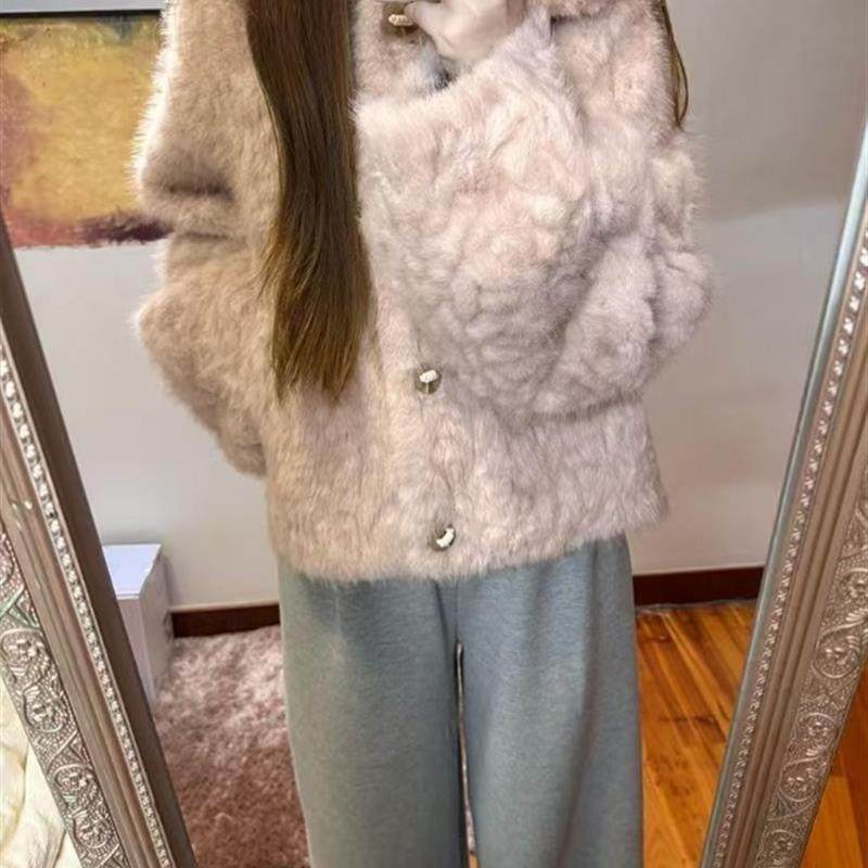 淡淡桃粉洋气翻领毛绒外套女冬季新款小众慵懒感休闲百搭保暖大衣,女装/女士精品,时尚套装,淘宝优惠券,粉丝福利购,淘宝优惠卷