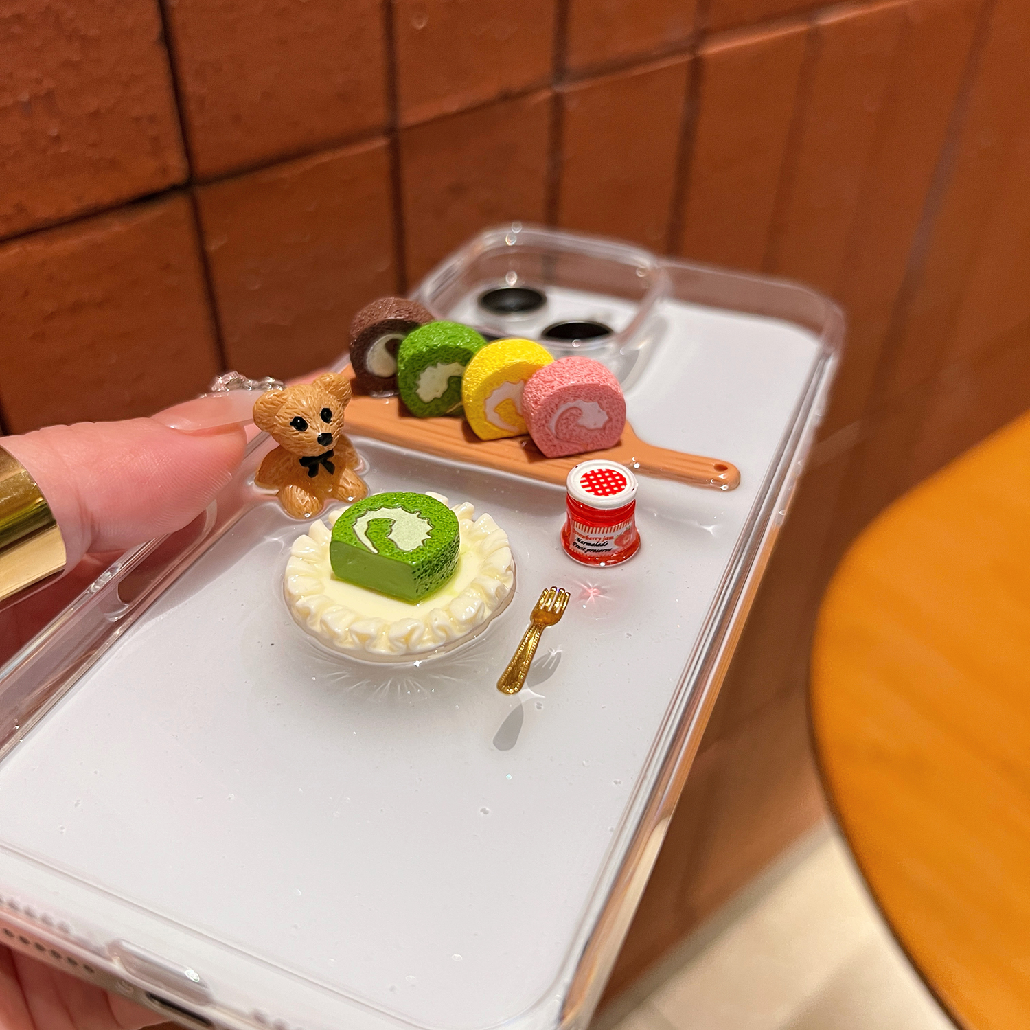 被美食包围的手机壳!!法式卷