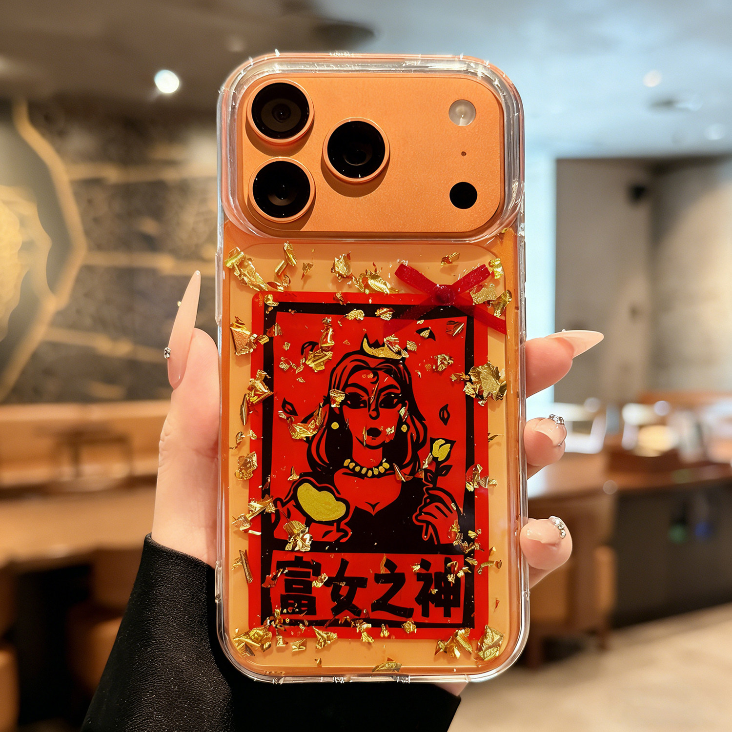 富女之神云南甲马版画手机壳