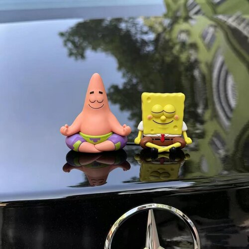 开车心烦？派大星海绵宝宝摆件