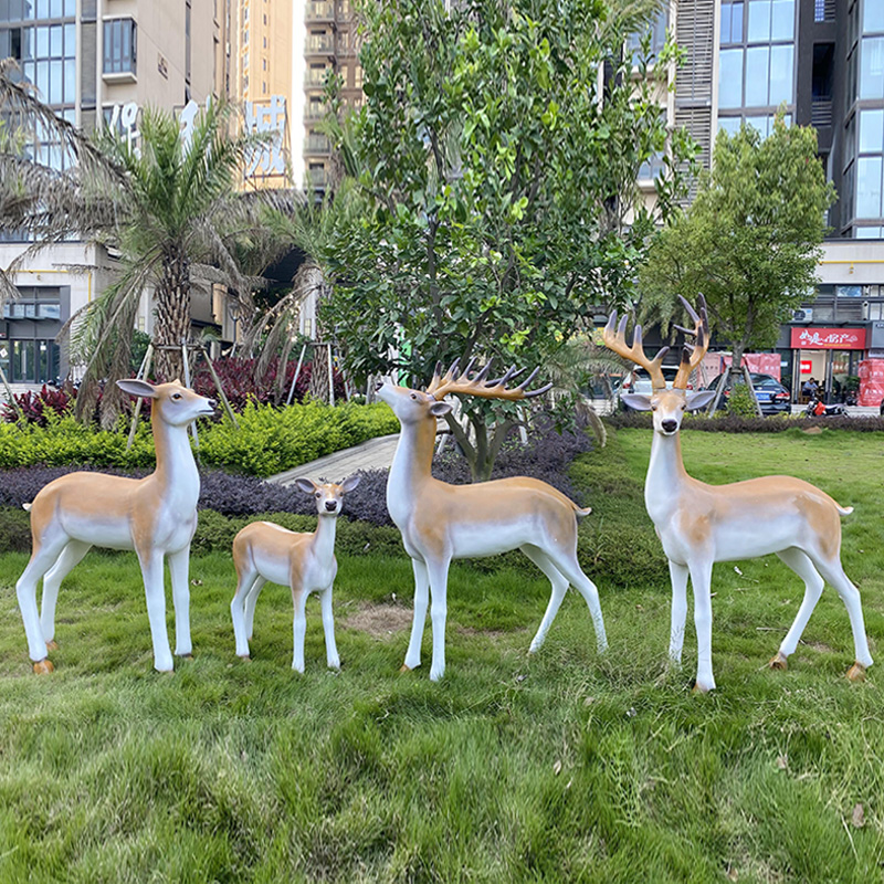 仿真动物麋鹿摆件户外梅花鹿商场美陈装饰玻璃钢雕塑园林景观小品