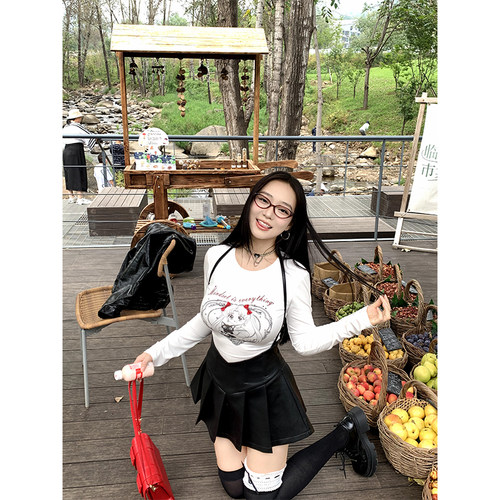 肉装小cherry 美少女战士 微胖圆领蝴蝶结爱心印花修身长袖T恤女