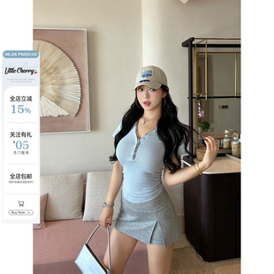 肉装小cherry 打破单调 撞色格子拼接正肩微胖V领假两件短袖T恤女