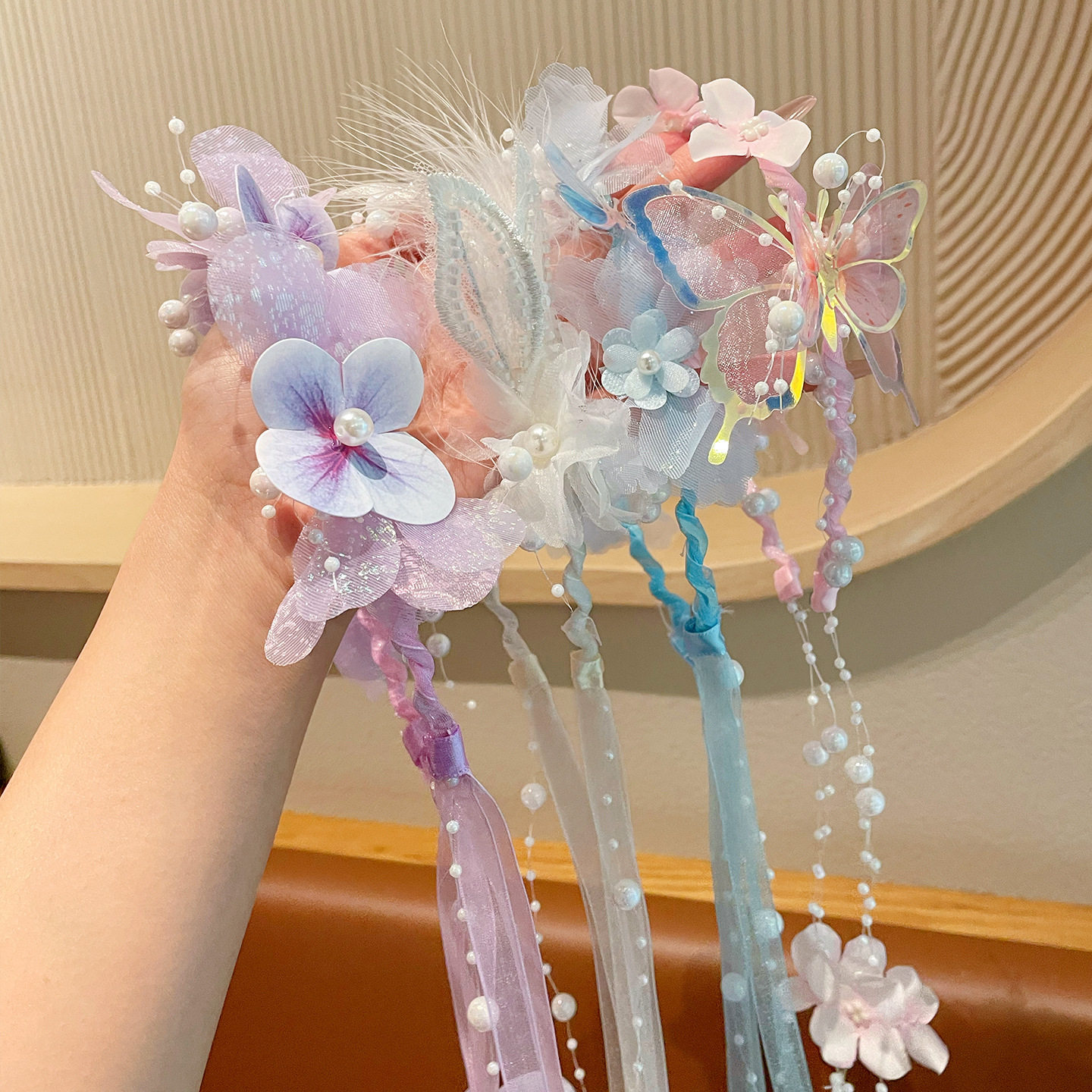 花环头饰儿童超仙蝴蝶流苏发箍女孩漂亮演出女童高级水钻头箍发卡