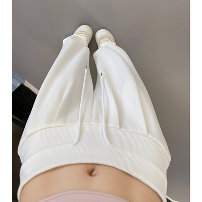 白色低腰抽绳运动裤女早春2026新款宽松显瘦垂感休闲慵懒阔腿裤子