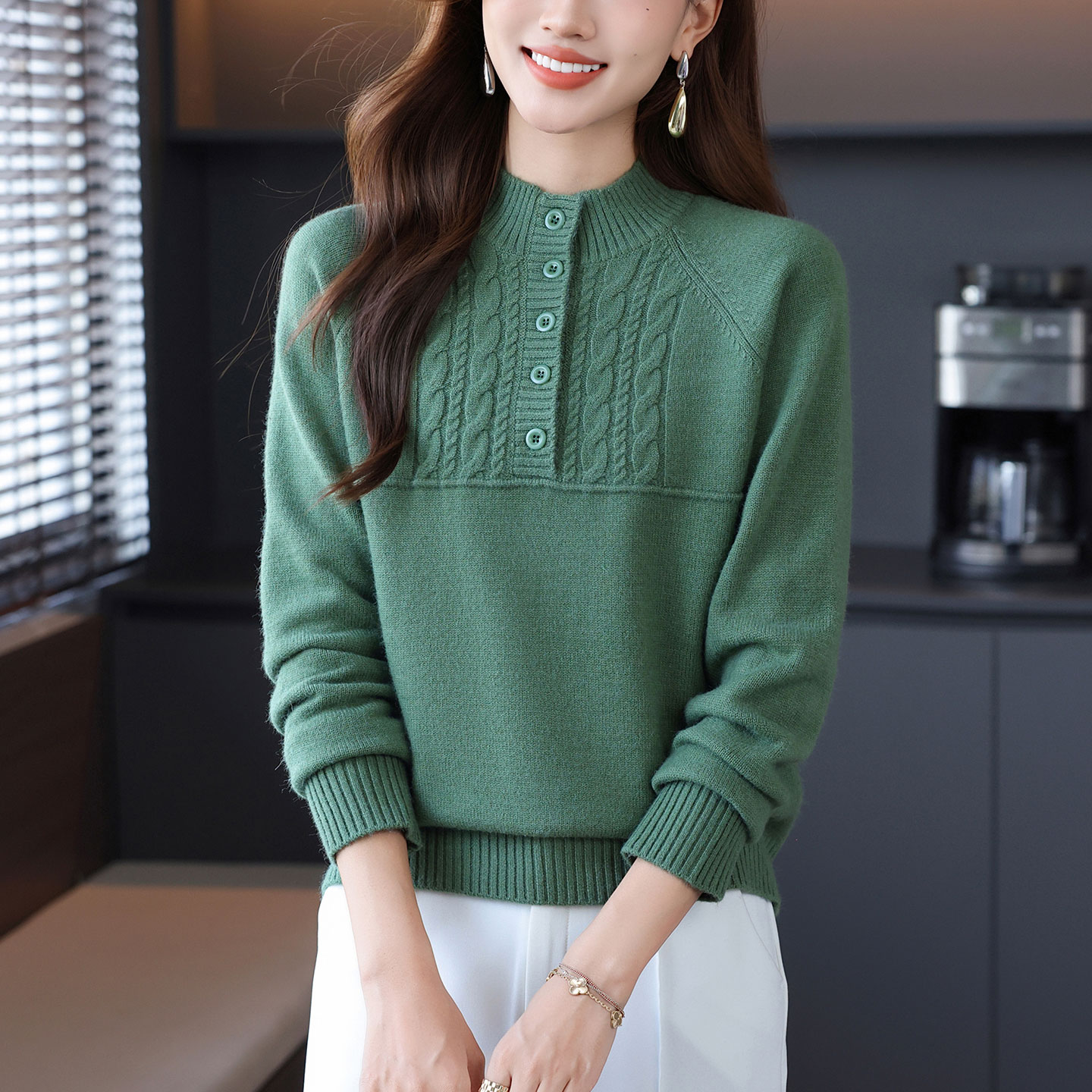 羊毛衫女士纯色半高领提花毛衣秋冬新款宽松短款百搭针织打底上衣