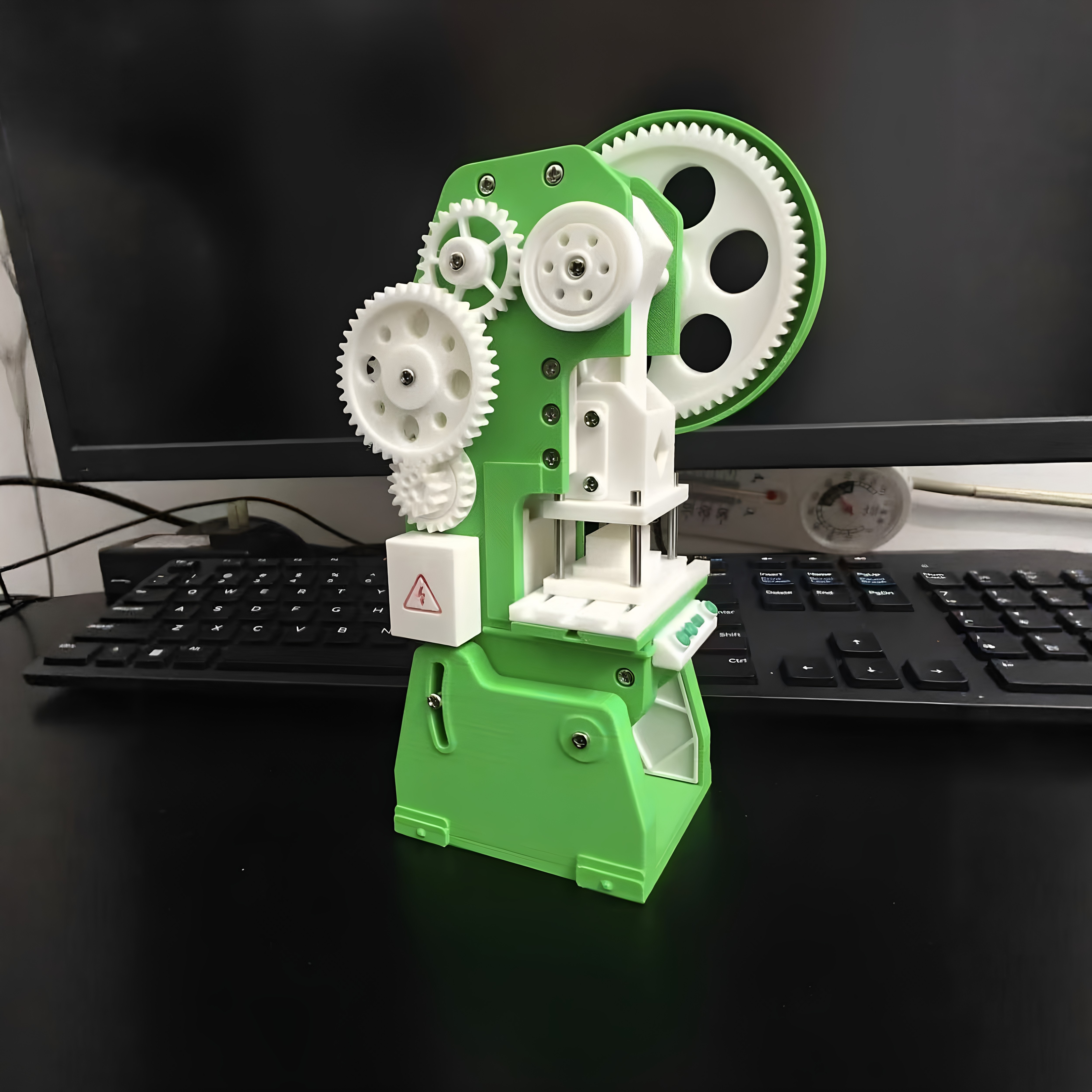 3d打印电动可动机械冲床模型玩具男孩工程礼物桌面工厂摆件大玩具