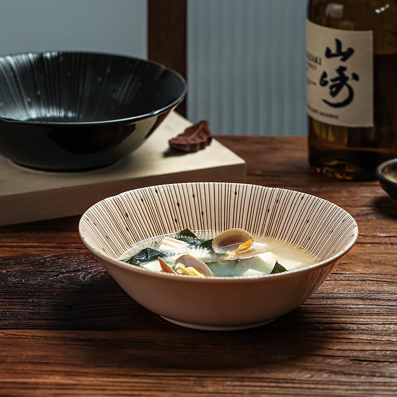 日本进口陶瓷日式千段十草碗钵