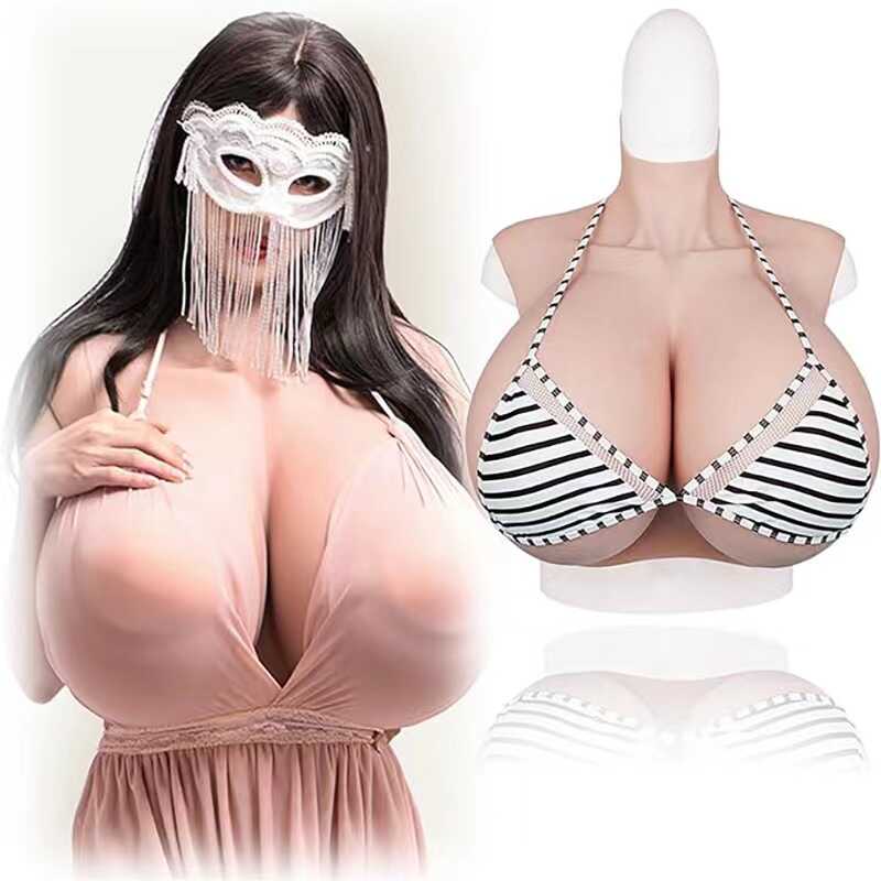 男用伪娘九代Z罩杯超大义乳假胸