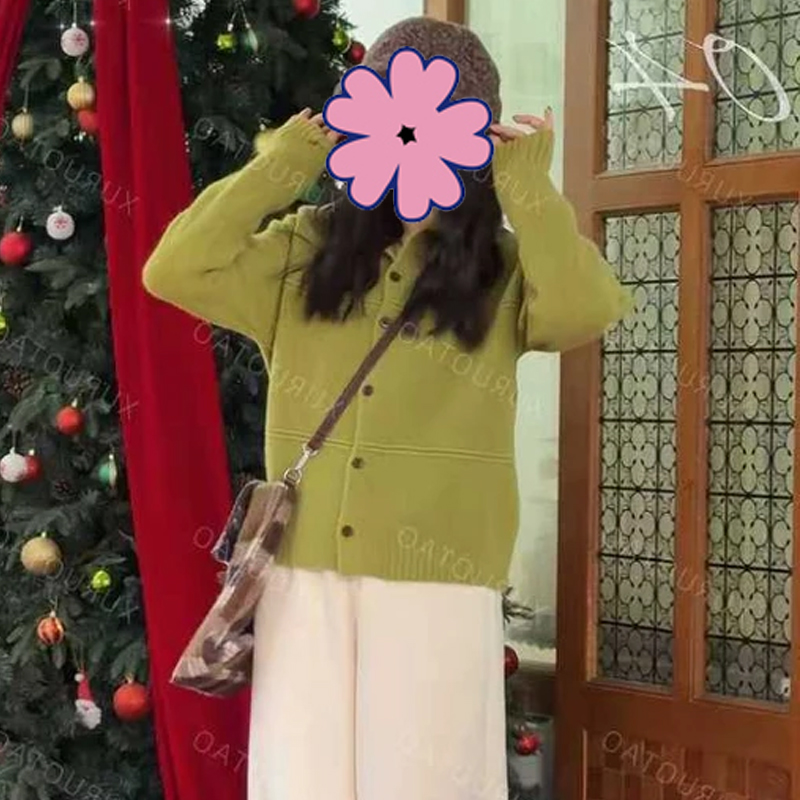 羊毛混纺绒感显白毛衣女秋冬针织