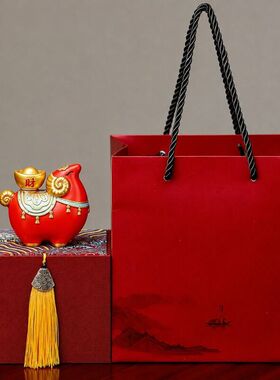羊年吉祥物锦盒装高档国潮羊礼品桌面摆件小羊文创伴手礼新年礼物