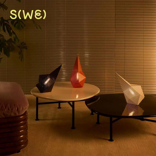 便携台灯 无线灯 几何 新品 台灯 Bagdad 便携式 金属发光器 GUBI