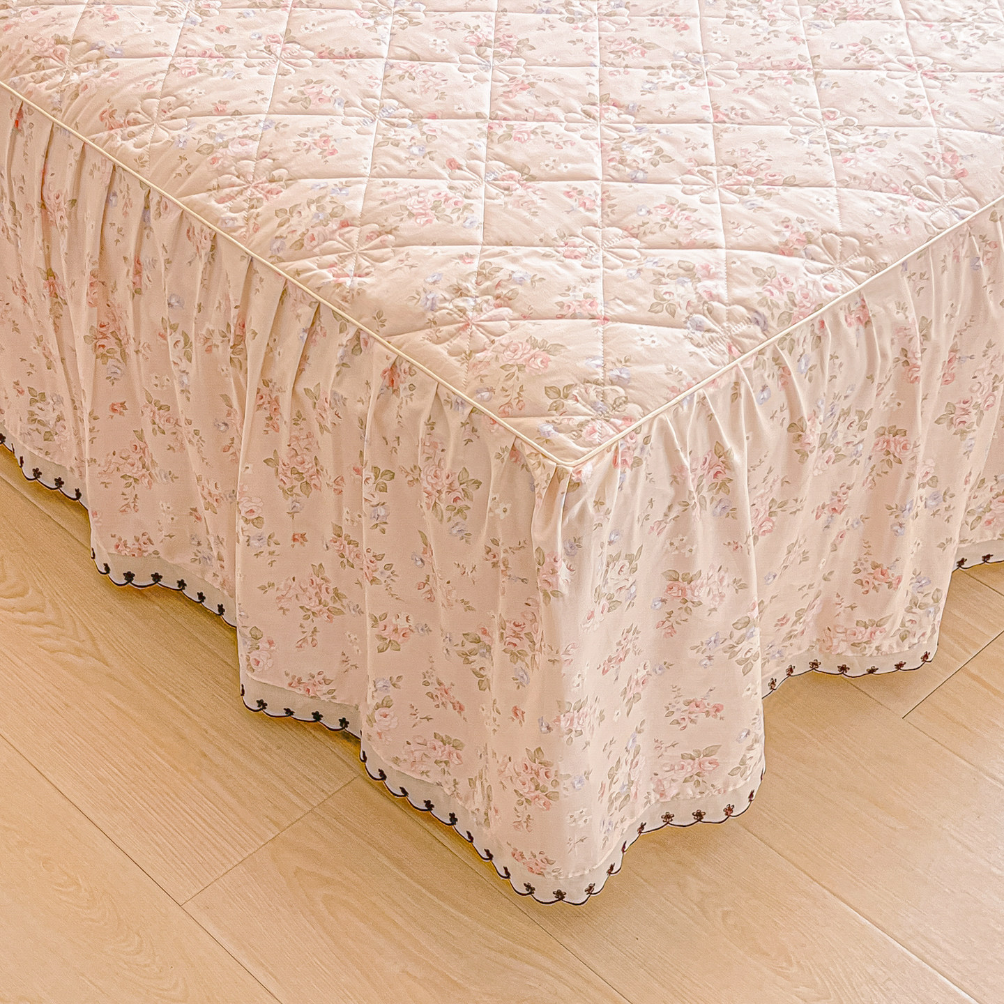 纯棉夹棉床罩床裙遮丑下摆2026新款全棉公主风防滑床套床单带裙边