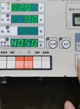 BT203 型继电保护装置试验仪，通电能开机，实物拍摄成色看