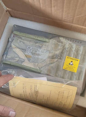 固高机器人控制器GRCS-3000-RC-0D-06全新的，