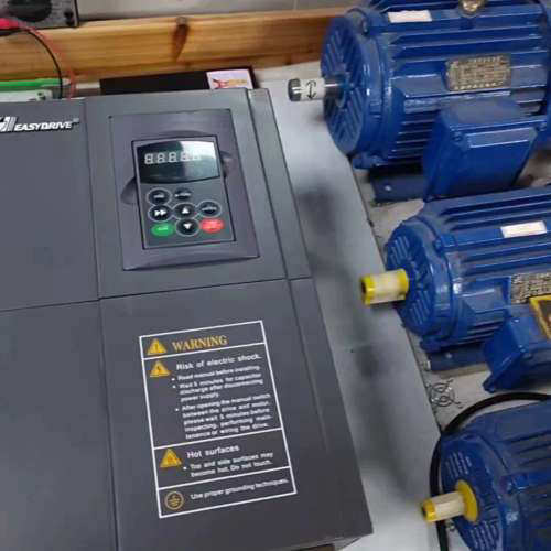 易驱变频器22KW，M200-4T0220M/4T0300F