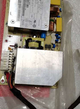 YM-1211B电源210W   用于5120 5500 5