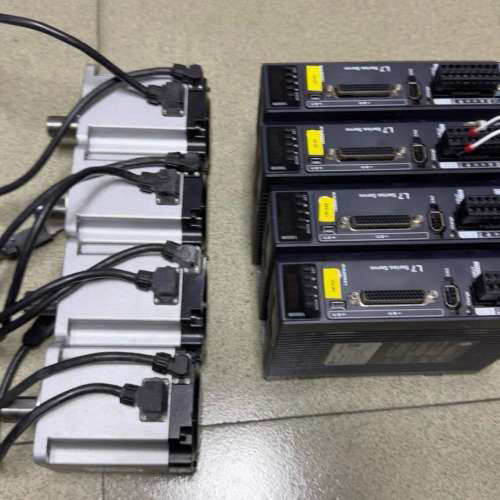 雷赛L7-1000C伺服驱动器，配ACM2-08010H2-