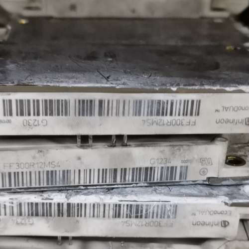 FF300R12MS4