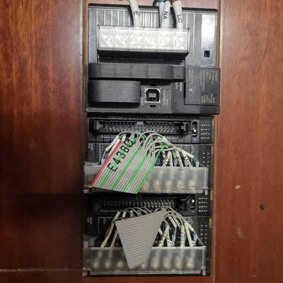 CJ2MCPU11  lD232 ID211 OD233 O