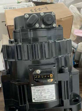 安川机器人伺服电机SGMRV-05ANA-YR21